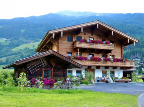 Ferienwohnung Lerchenhof, Wald Im Pinzgau